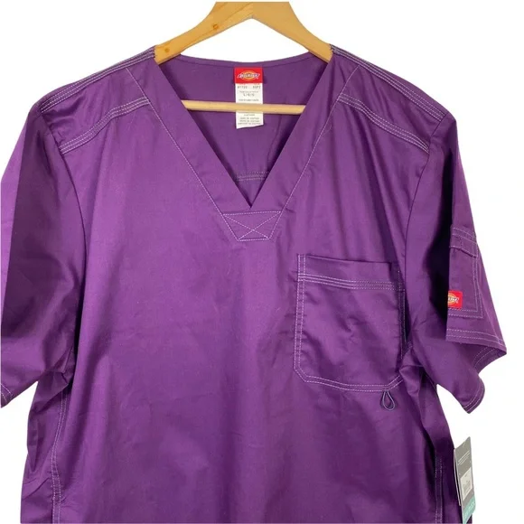 DICKIES Scrub Gen Flex Men's V-Neck  Scrub Top In eggplant color Size large - Picture 3 of 12